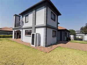 Modern 3 bedroom double storey family home in Helderwyk Estate