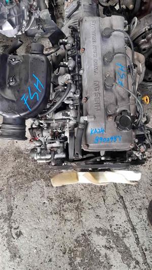 Nissan Np300 2.4 16v petrol engine for sale
