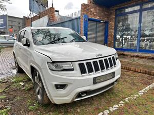 We are stripping this 2014 Jeep Grand Cherokee 3.6 Wk2