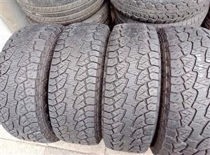 4 X 265/65/17 Hankook Dynapro  A/T tyres with sufficient thread for sell 
