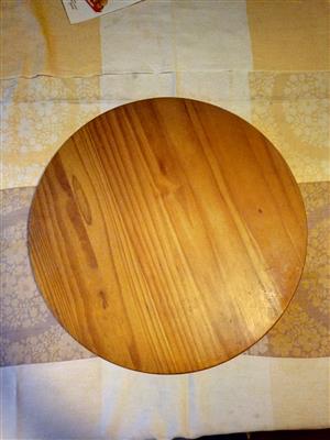 Lazy Susan Turntable for table top aiding distribution of  food. Massive wood. Almost new. I am in Orange Grove.