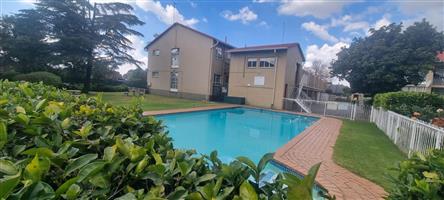 Townhouse For Sale in Brackenhurst