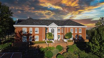 Office space to let in Hampton Office Park