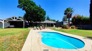 **Discover Your Dream Home in Rynfield, Benoni!**