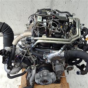 USED TOYOTA HILUX 2.4 DIESEL 2GD-FTV ENGINE FOR SALE.
