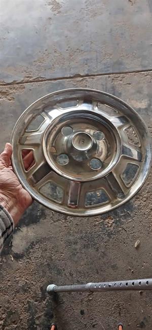 Escort XL / GT, wheel cap