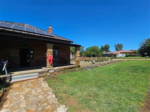 Cozy 3-Bedroom House with Bonus Flat in Oranjeville!