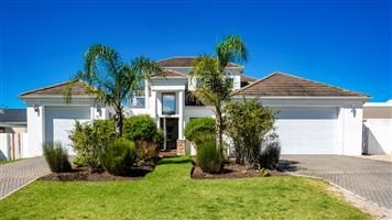 House For Sale in Kraaibosch Country Estate