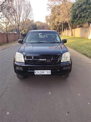 2005 Isuzu double Cab 