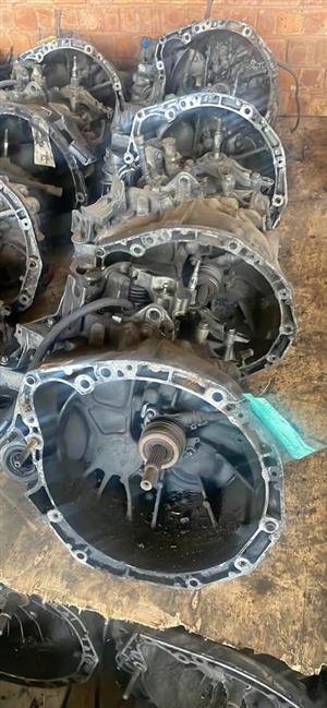 Renault F9Q  5 speed Gearbox.