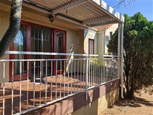 Charming Cluster Home in the Heart of Barbeque Downs