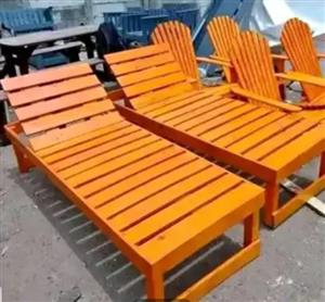 Pool loungers and deck chairs at best prices