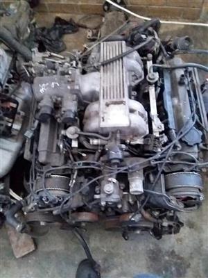 Lexus v8 vvti and non vvti engines