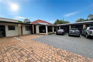 Business Rental Monthly in Broadway