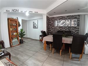 Brenthurst Cashflow Gem: 4 Rental Units on One Stand, Pool, Plus R25k Potential