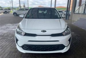2021 KIA RIO HATCH 1.2 LS(97000KMS)  R150 000  IMMACULATE CONDITION, ACCIDENT 