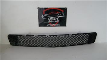 Mercedes (W204/212/246) grille