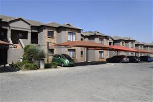 Ground unit with 2 bedroom for sale in Hederwyk.