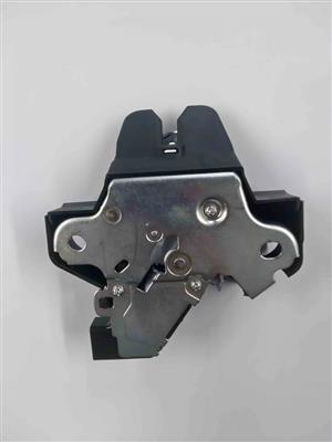 BRAND NEW TOYOTA COROLLA BOOT LOCK 2 PIN 2009-2018
