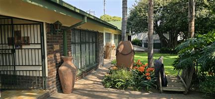 4 Bedroom House for Sale in Welgelegen