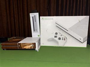 Xbox one S 1TB in good working condition