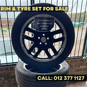 DODGE NITRO 3.7 RIM & TYRE SET 265/ 50/ 20" FOR SALE  