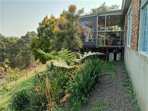 STUNNING UNIT FOR SALE - ENTERTAINERS DREAM WITH A VIEW