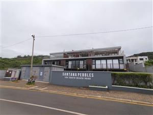 Luxury 3‑Bed, 3‑Bath  apartment in La Mercy