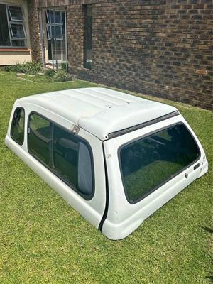 FORD Courier single cab short wheel base canopy. 