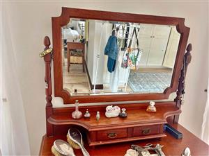 Antique mahogany dressing table