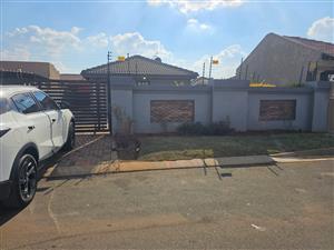 House Rental Monthly in Crystal Park