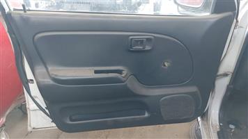 DAIHATSU CUORE LEFT FRONT DOORPANNEL