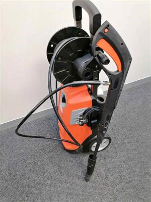 Bennett Read Pressure Washer Model YLQ255C-150B Good Condition  6 Months Warranty