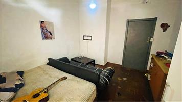 Room to let in bezvalley