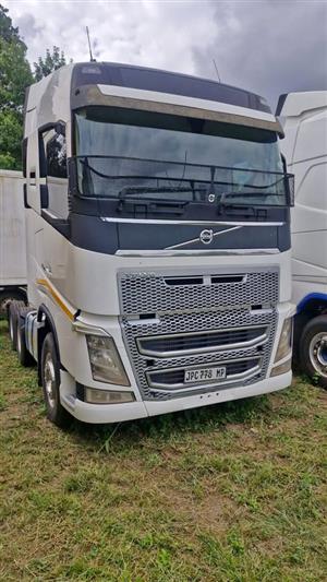 2018 VOLVO FH440 V4
