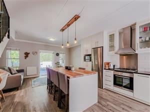 2 Bedroom Duplex in Nooitgedacht Village
