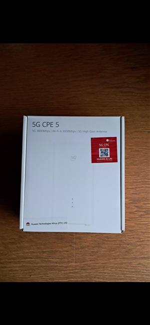 HUAWEI H153-381 5G CPE Router - White