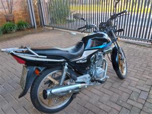  FOR SALE: Honda E-Storm 125 (Perfect Runner) + Free Helmet “ New”