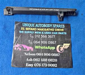 Jeep Wrangler Door Window Rail Mechanism