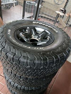 4x BF Goodridge tyres and Cruiser Mags 16