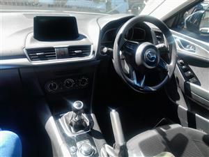 2017 MAZDA 3 1.6 MANUAL PETROL – FOR STRIPPING