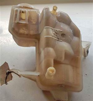 Land Rover discovery 3 radiator bottle