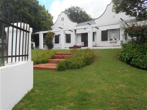 Large Cape Dutch house for sale in Reitz (Free State)
