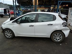 2016 Peugeot 208 Pop Art 1.0 Puretech