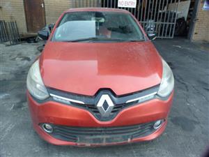 Renault Clio IV 900T Petrol Manual Red - 2013 SPARESBOYZ STRIPPING FOR SPARES