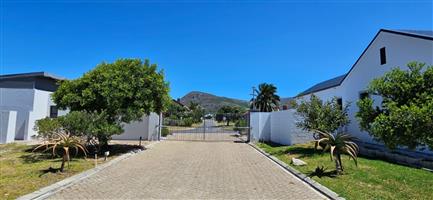 Prime Coastal Living – Franschekraal Villas Estate