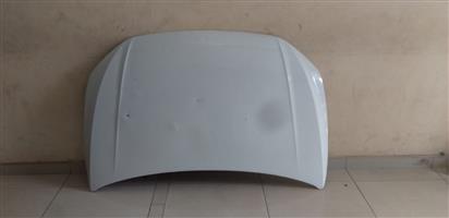 VW POLO 8 BONNET 