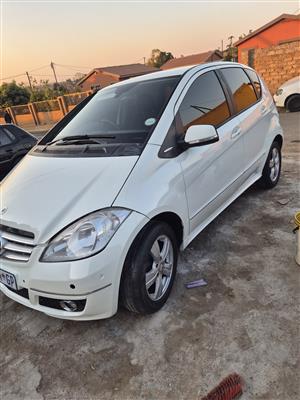 Mercedes Benz B-180, 2012 model, great family vehicle.