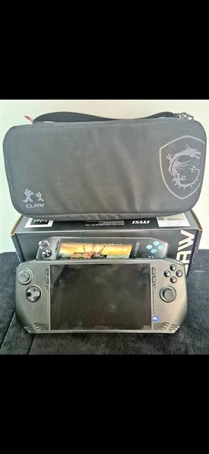 MSI CLAW A1M U5 IN BRAND NEW CONDITION WITH BOX AND ACCESSORIES