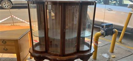 Display cabinet
